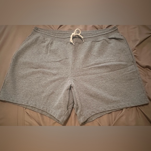 GAP- Sweat shorts, Gray. Drawstring. 5” length - Picture 1 of 2
